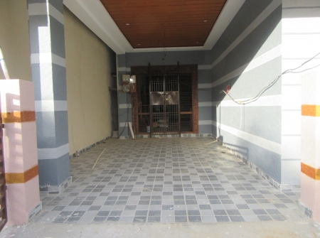 0) Li Id : 157 - Car Parking.JPG